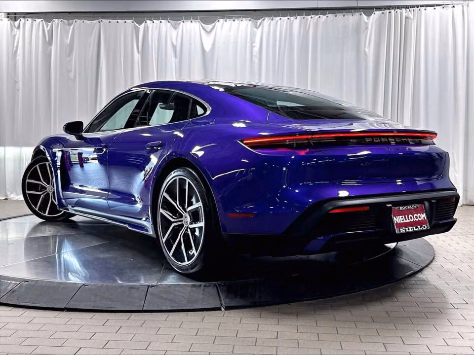 2026 Porsche Taycan S - Photo 19