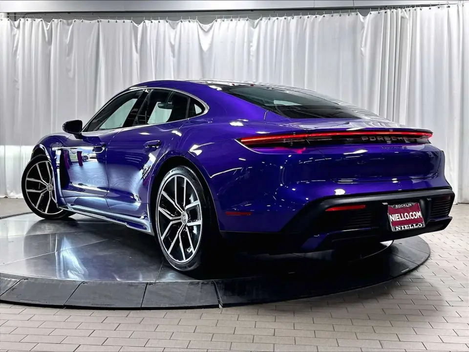 2026 Porsche Taycan S - Photo 23