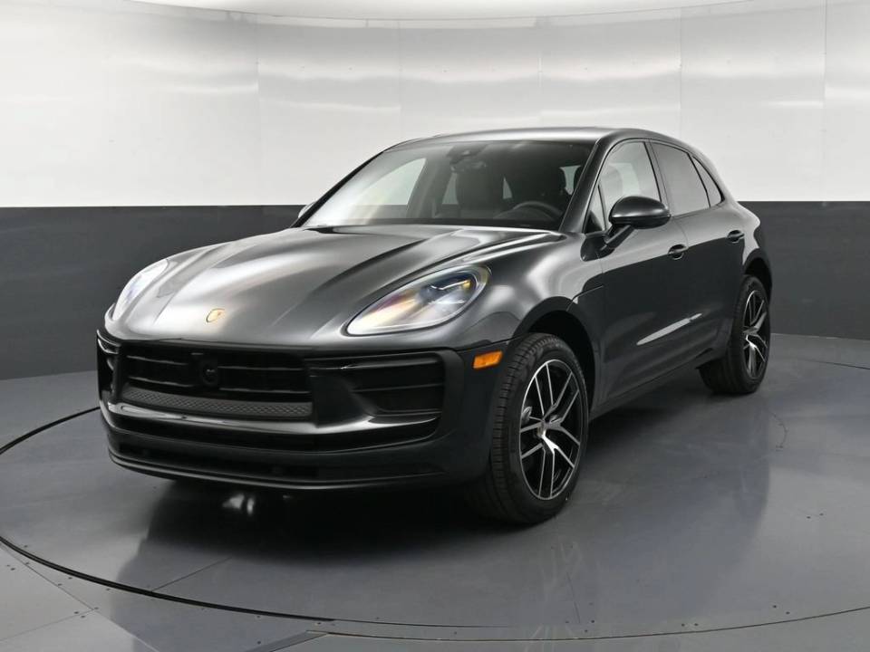 2026 Porsche Macan