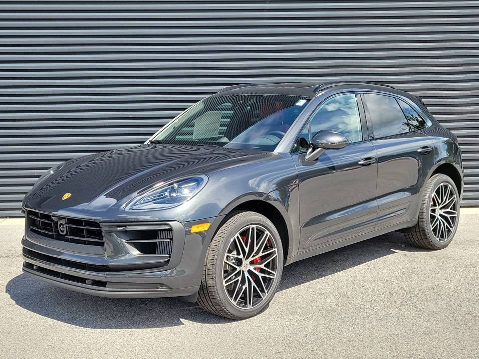 2026 Porsche Macan