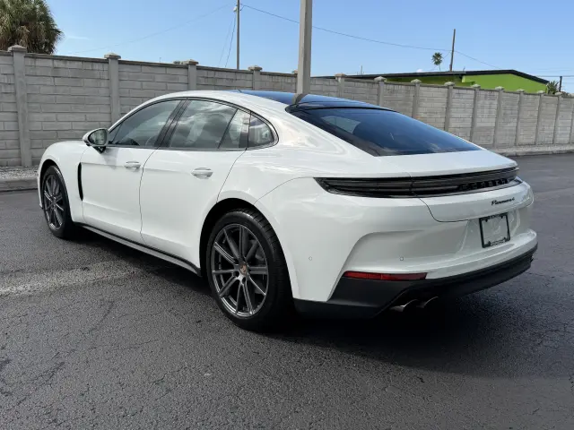 2026 Porsche Panamera Base - Photo 22