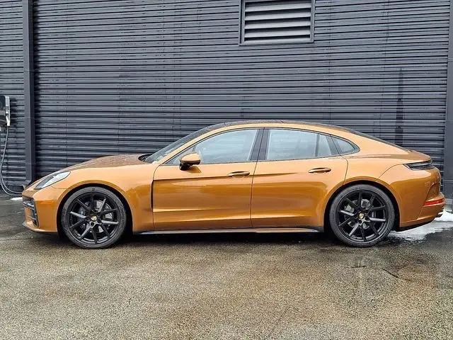 2025 Porsche Panamera Base - Photo 14