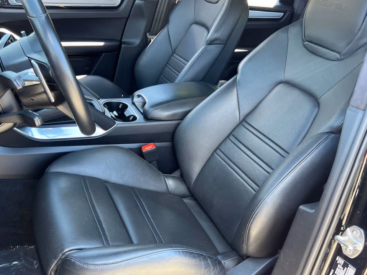2022 Porsche Cayenne Coup Turbo - Photo 36