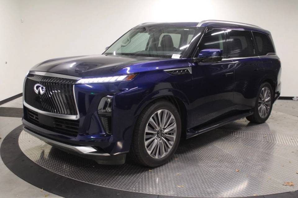 2025 INFINITI QX80