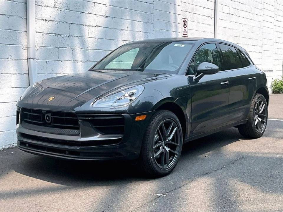 2026 Porsche Macan