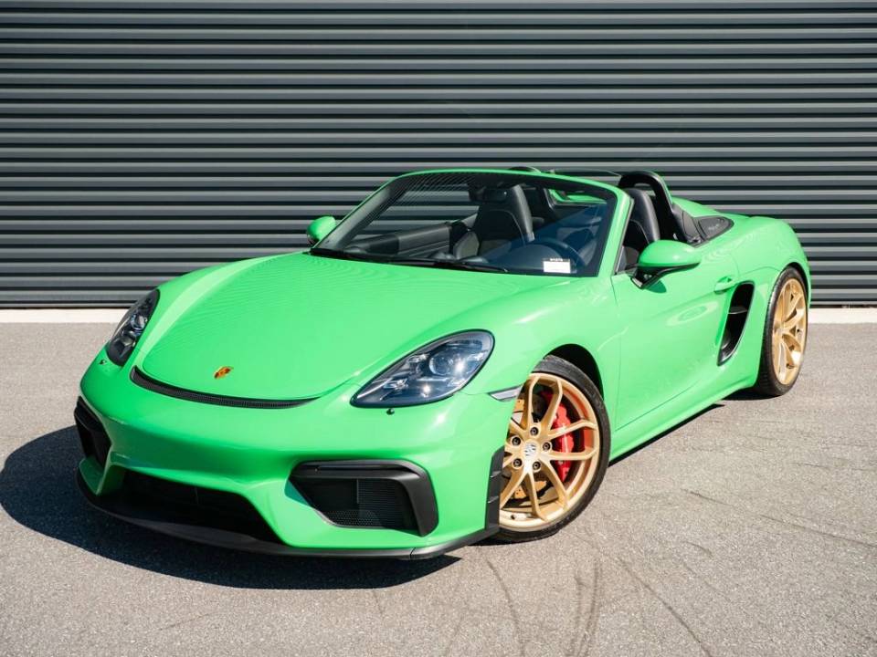 2023 Porsche 718 Spyder