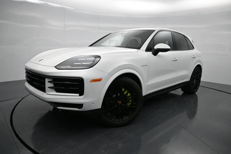 2026 Porsche Cayenne