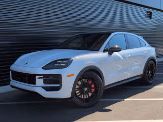 2025 Porsche Cayenne Coup