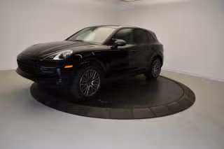 2023 Porsche Cayenne Platinum Edition's photo