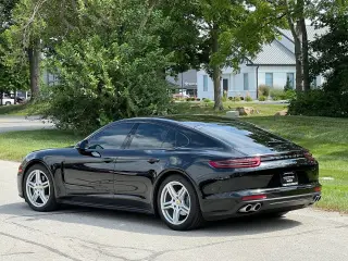 2018 Porsche Panamera S - Photo 21