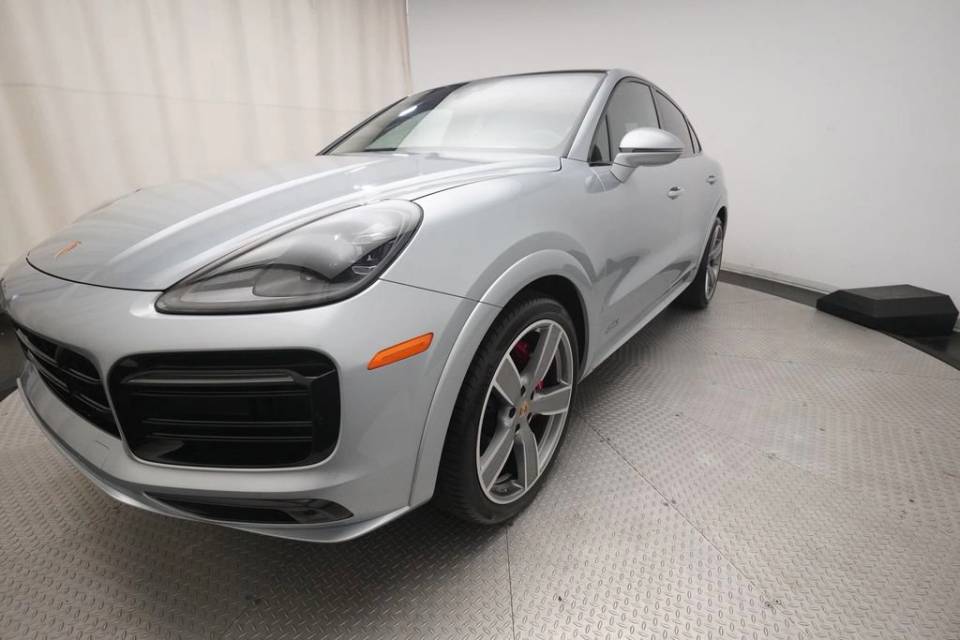 2023 Porsche Cayenne Coup GTS