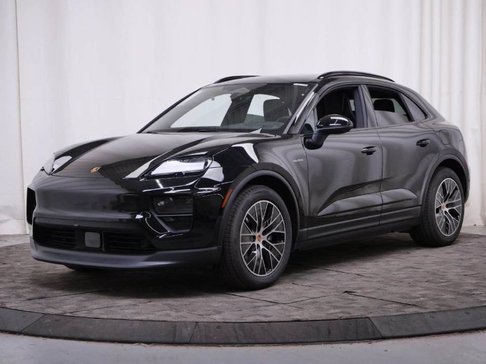 2026 Porsche Macan