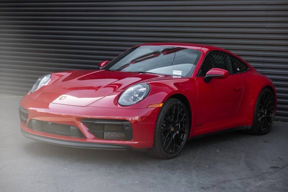 2024 Porsche 911 GTS