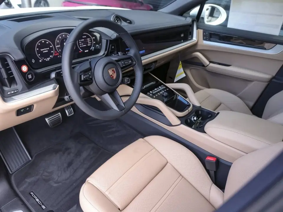 2026 Porsche Cayenne Coup S E-Hybrid - Photo 31