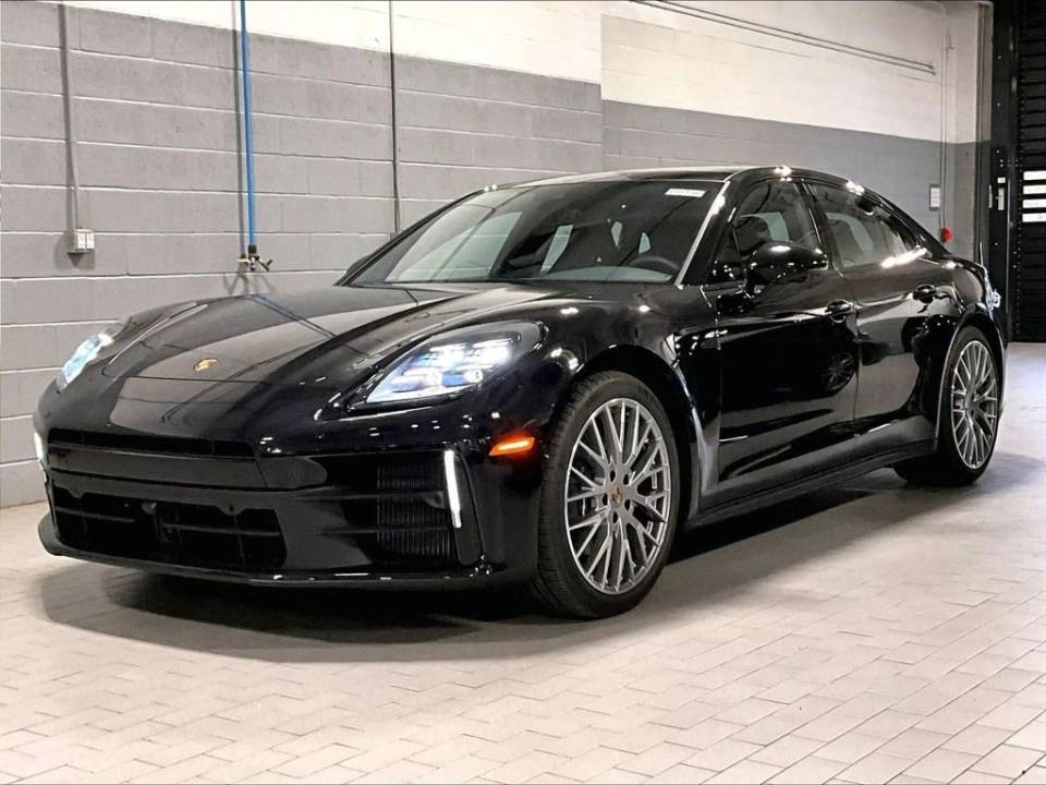 2026 Porsche Panamera