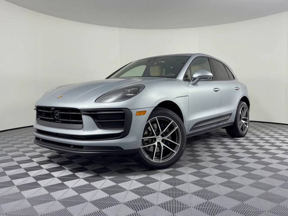 2026 Porsche Macan