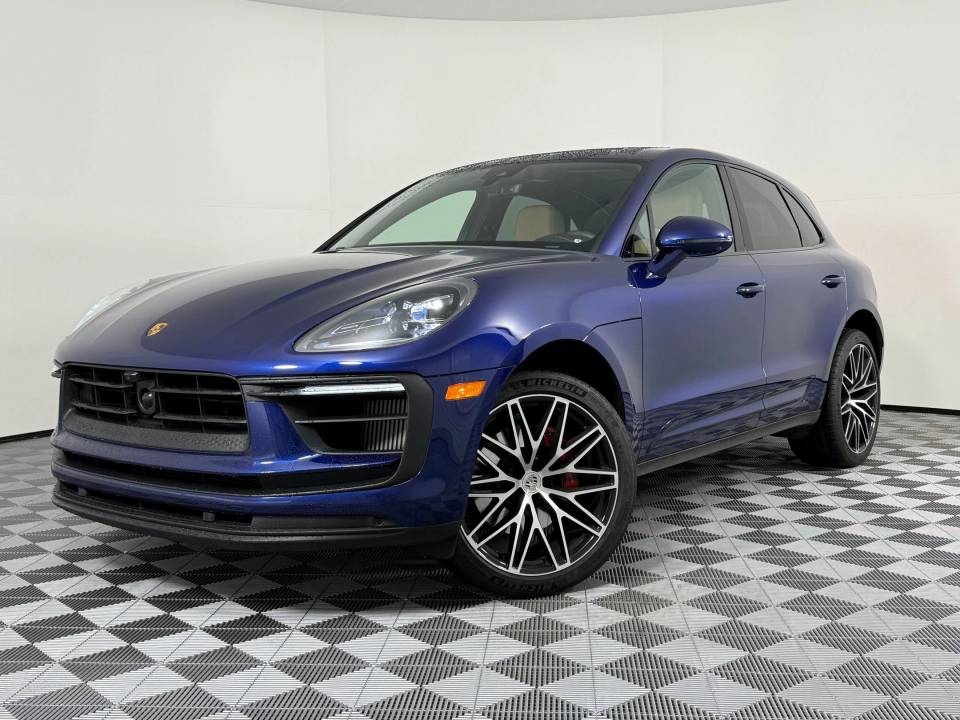 2025 Porsche Macan S