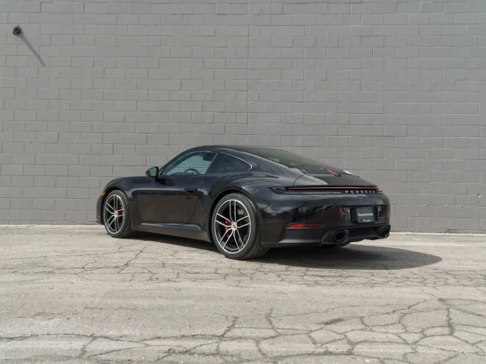 2026 Porsche 911 S - Photo 23