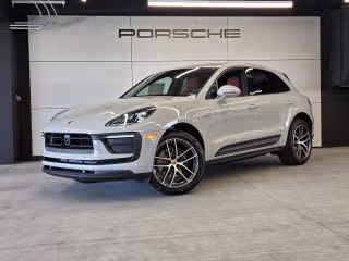 2026 Porsche Macan's photo