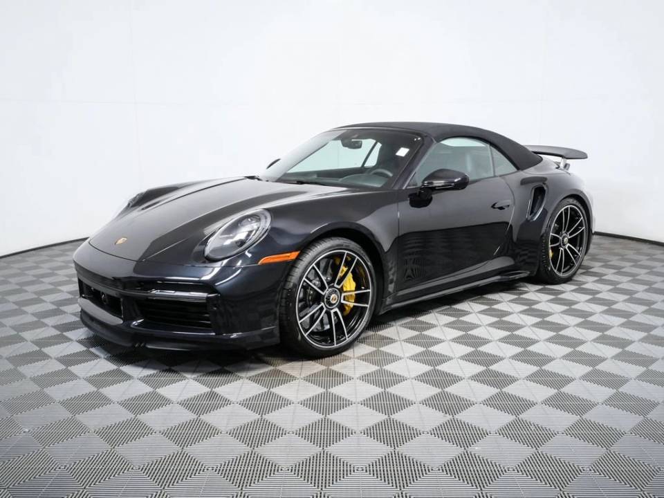 2025 Porsche 911 Turbo S