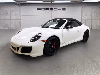 2017 Porsche 911 Carrera GTS Cabriolet's photo