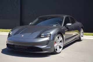 2020 Porsche Taycan 4S's photo
