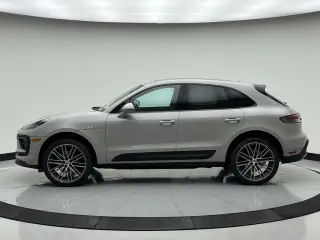 2026 Porsche Macan Base - Photo 13