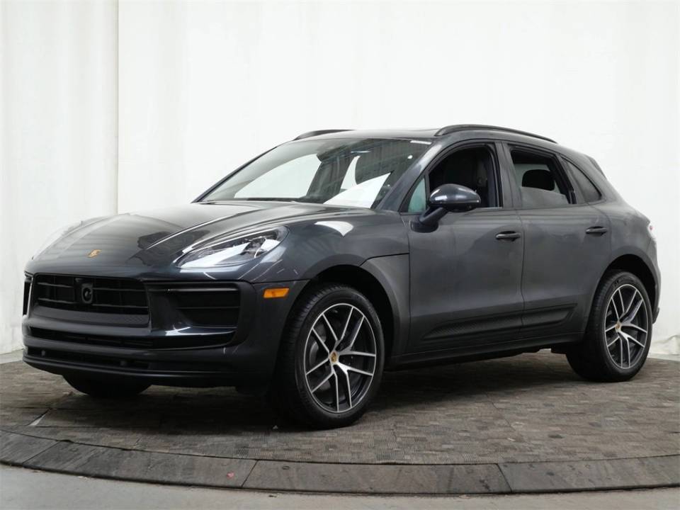 2026 Porsche Macan