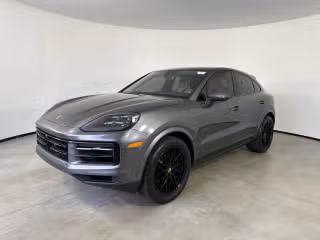 2024 Porsche Cayenne -'s photo