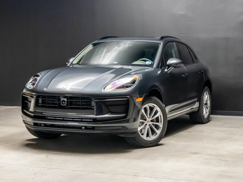 2026 Porsche Macan