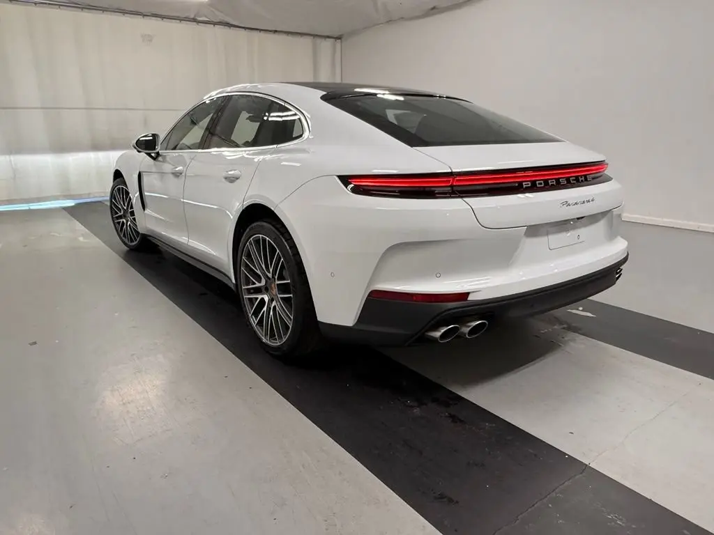 2026 Porsche Panamera Base - Photo 24