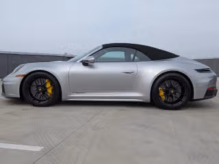 2026 Porsche 911 GTS - Photo 9