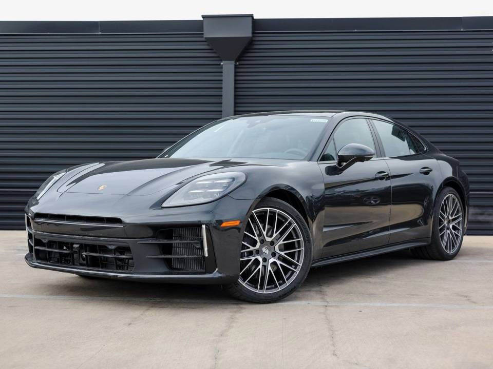 2026 Porsche Panamera