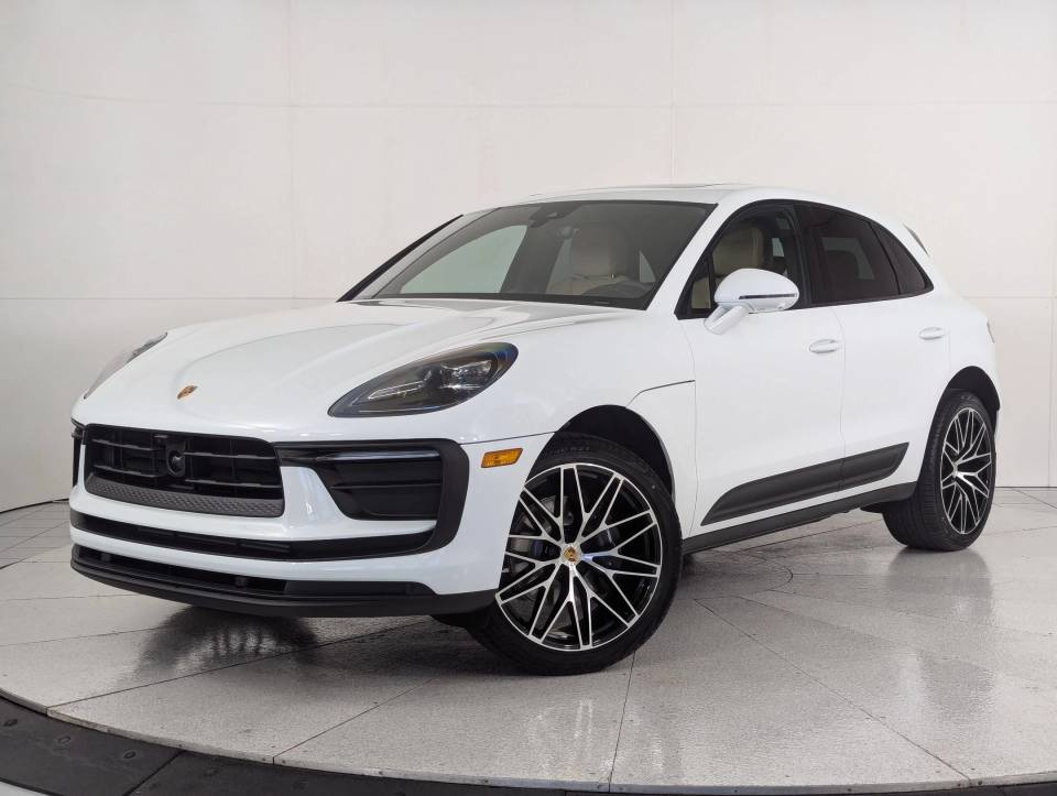 2026 Porsche Macan