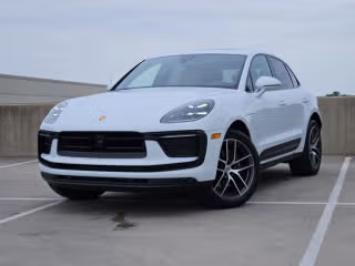 2026 Porsche Macan's photo