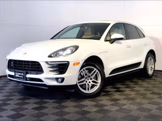 2018 Porsche Macan -'s photo
