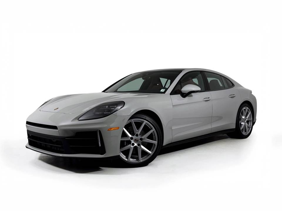 2026 Porsche Panamera Base