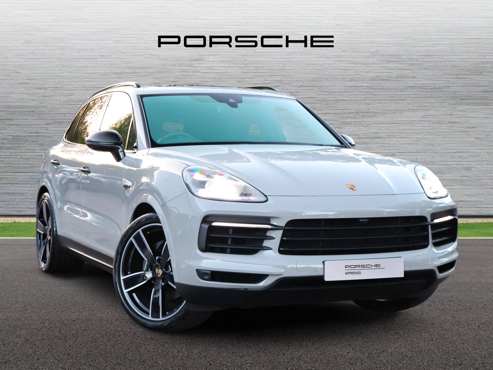 Cayenne E-Hybrid, photo 1 of 36