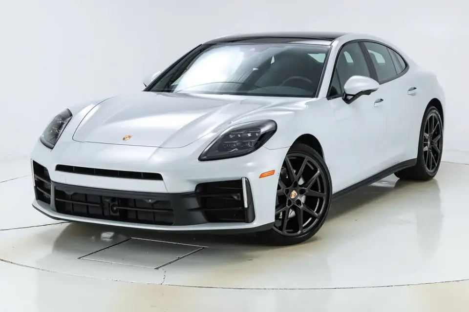 2025 Porsche Panamera Base - Photo 7