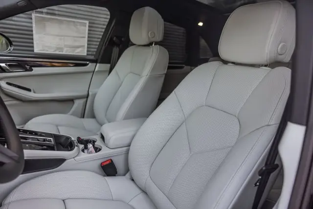 Photo 38