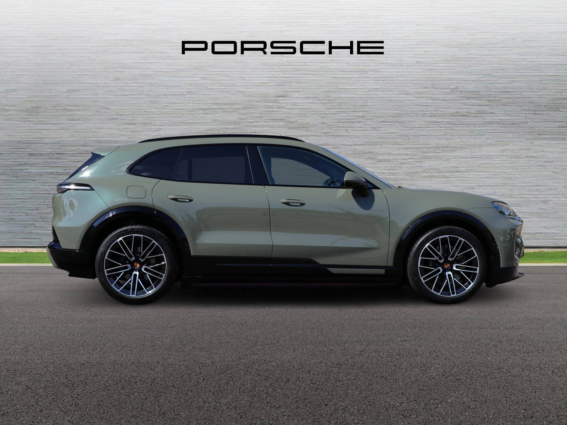 Cayenne Electric, photo 2 of 40