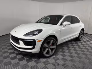 2025 Porsche Macan