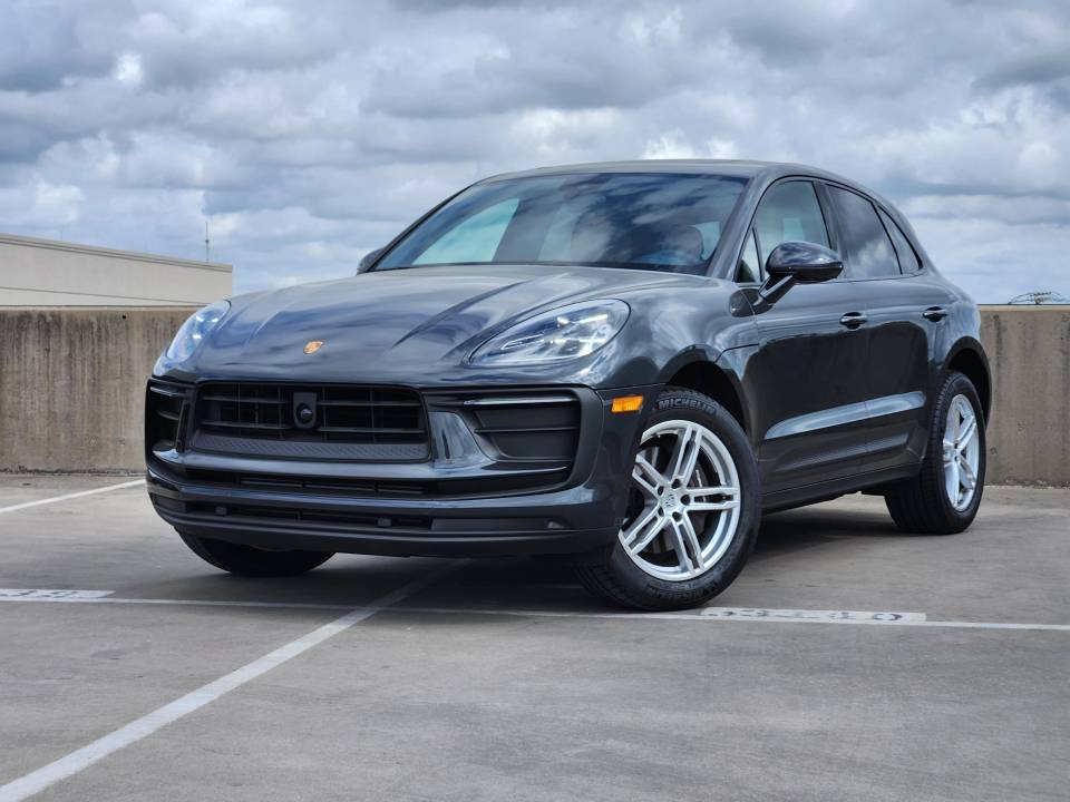 2026 Porsche Macan
