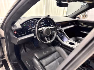 2025 Porsche Taycan Turbo - Photo 25
