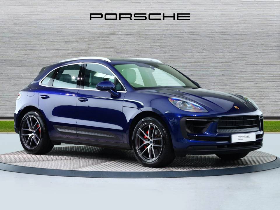 2023 PORSCHE MACAN