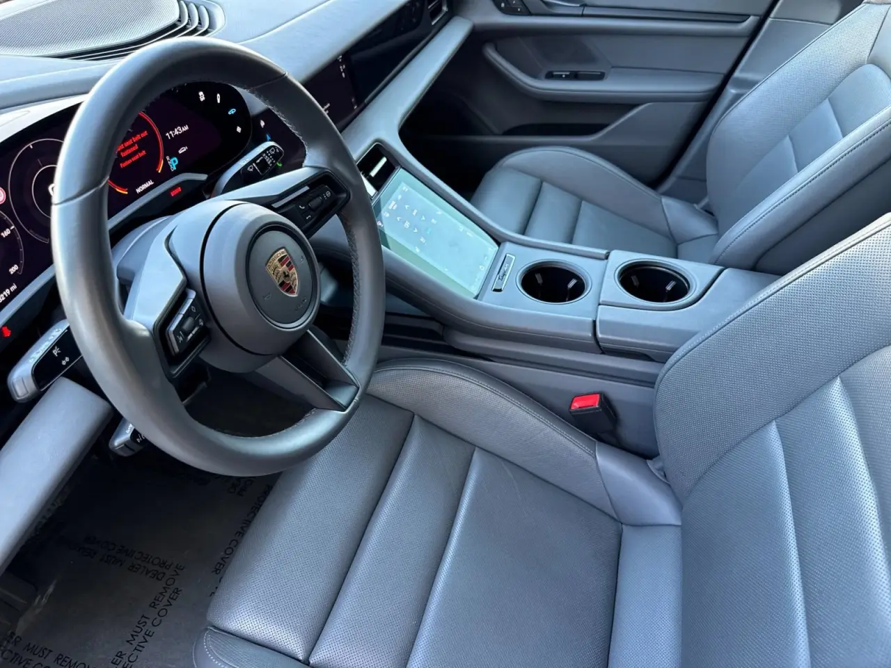 2024 Porsche Taycan Base - Photo 32