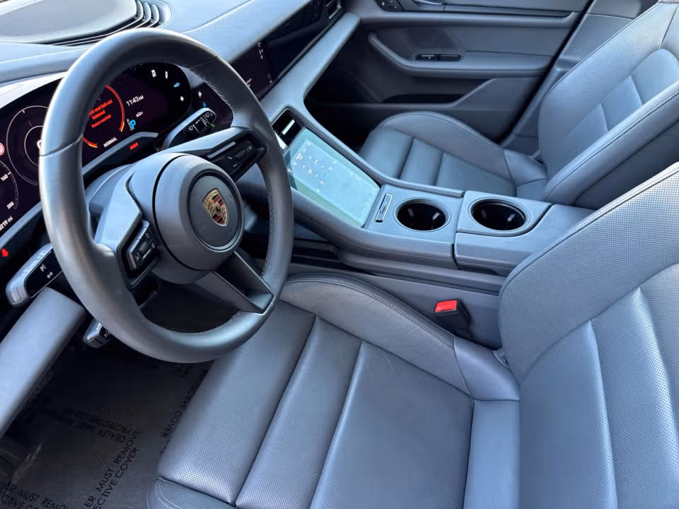 2024 Porsche Taycan Base - Photo 15