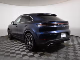 2026 Porsche Cayenne Coup Base - Photo 17
