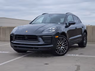 2026 Porsche Macan's photo