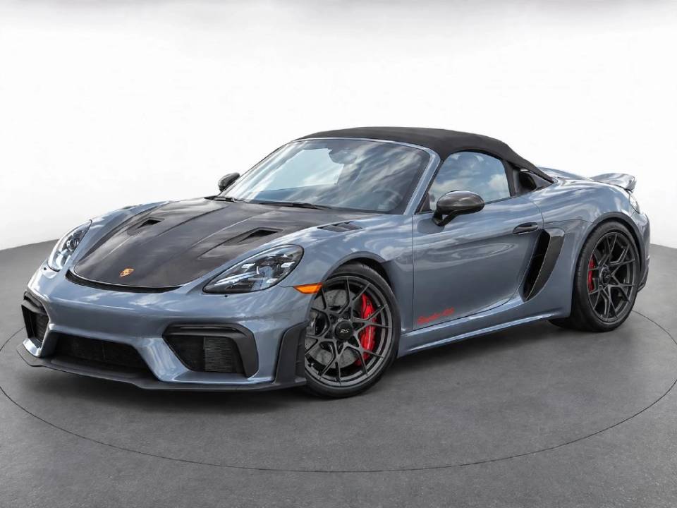 2025 Porsche 718 Spyder RS